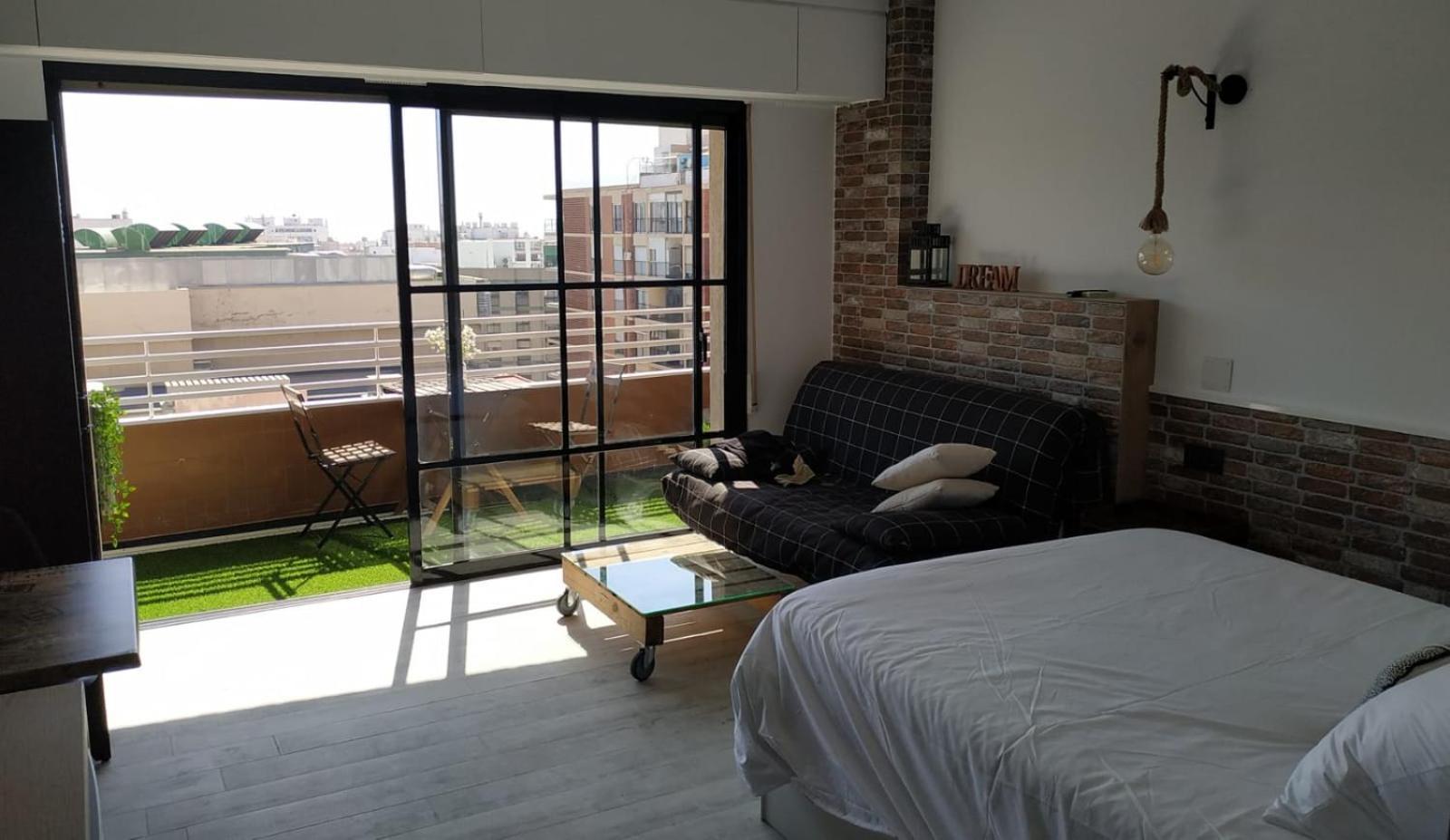 Estudiotel 95 Centro อาลิกันเต ภายนอก รูปภาพ