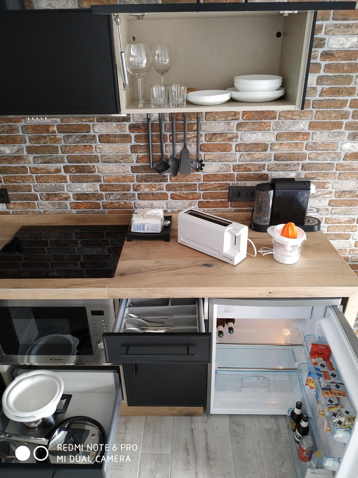 Estudiotel 95 Centro อาลิกันเต ภายนอก รูปภาพ