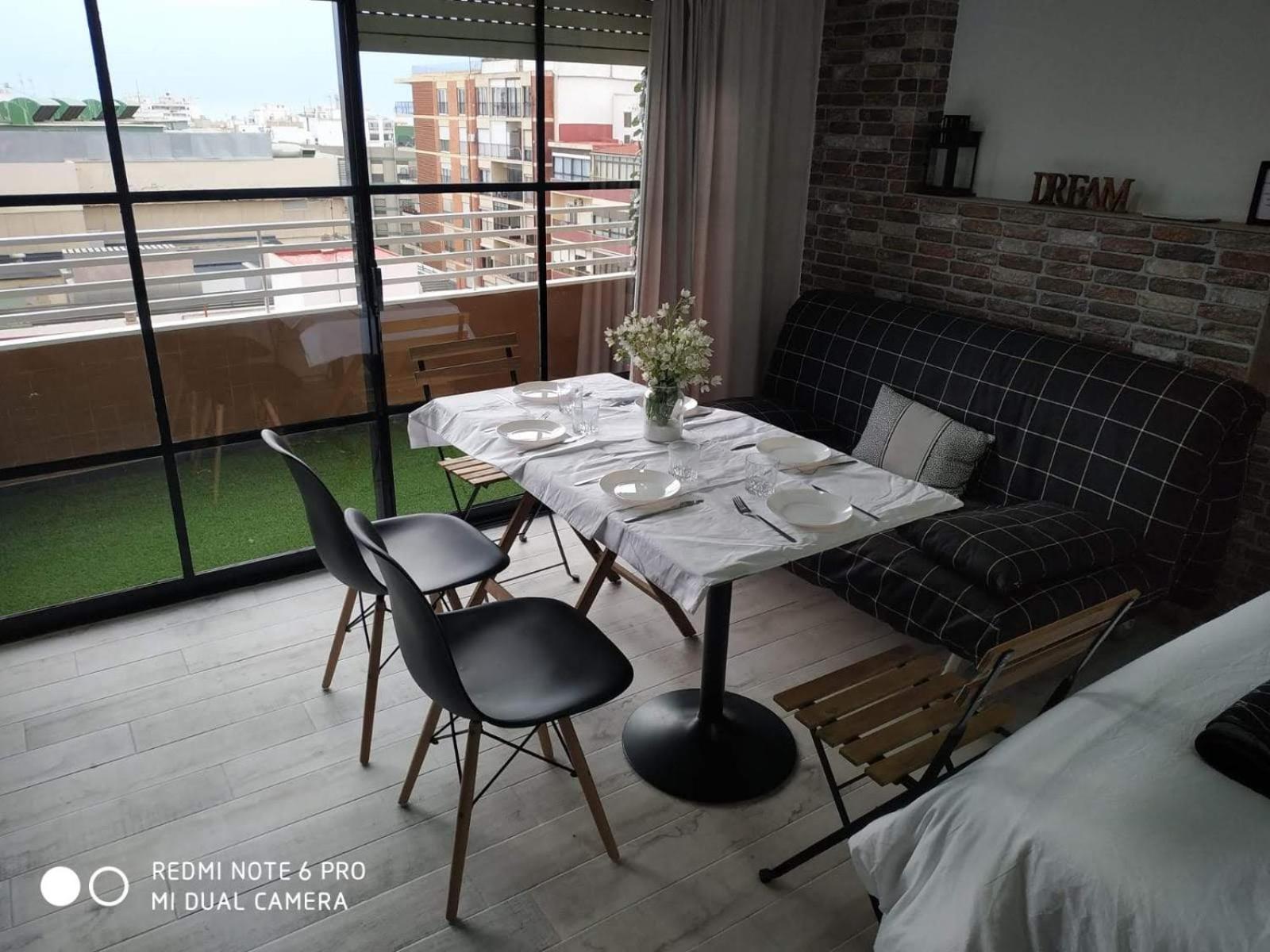 Estudiotel 95 Centro อาลิกันเต ภายนอก รูปภาพ